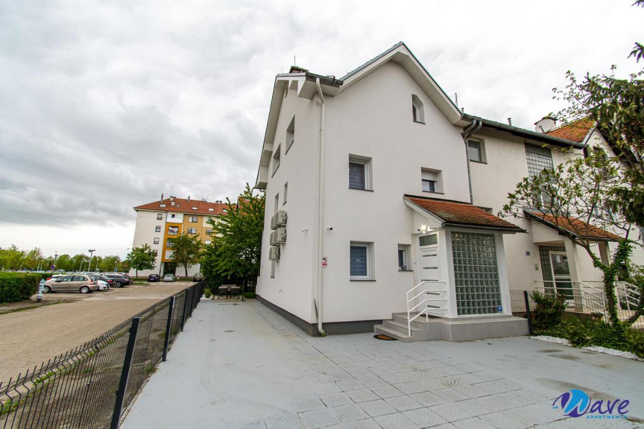 Two Bedroom Modern Apartment Near The Airport Velika Gorica Eksteriør bilde